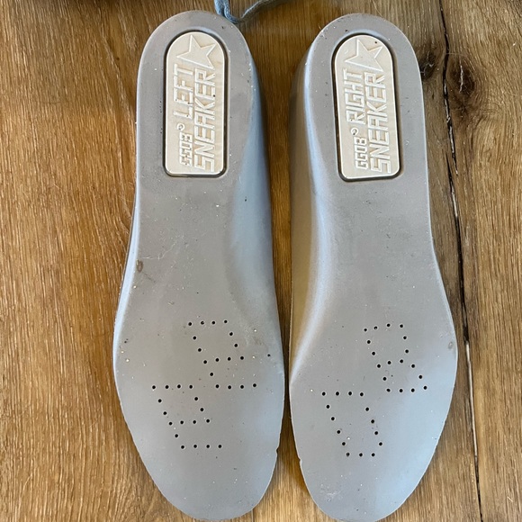 Golden Goose Superstar Sneakers size 41 EUC Black/White/Silver - Picture 6 of 10